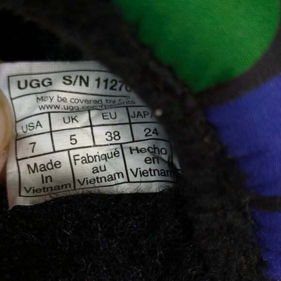 UGG Pride Maxi Rainbox Puff Slide Platform Sandals Womens 7 Multicolor Faux Fur - Picture 6 of 11